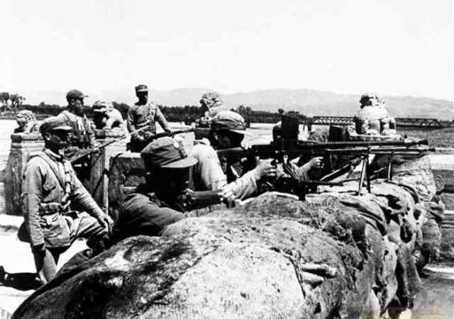 老照片1937年七七事变血战卢沟桥的中国军队