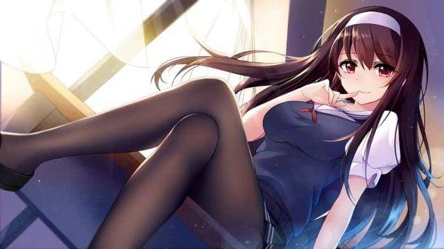 当然是二次元的黑长直少女