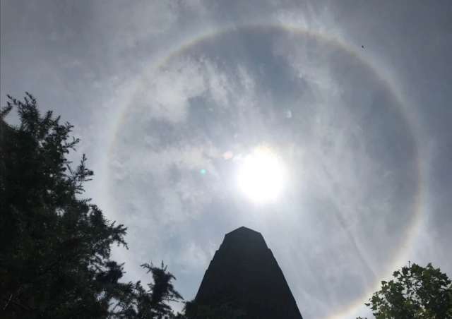 神奇!山东汶上宝相寺上空再现佛光