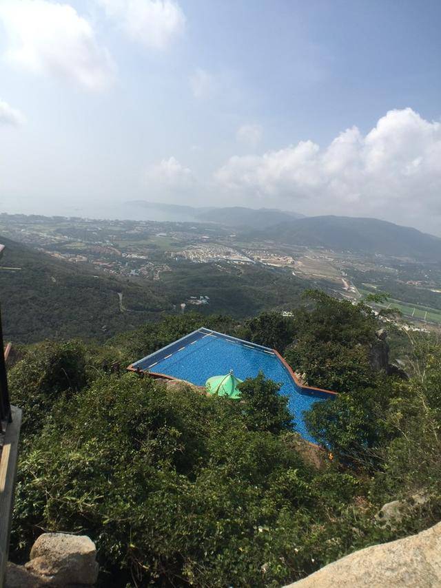 三亚亚龙湾热带雨林森林公园