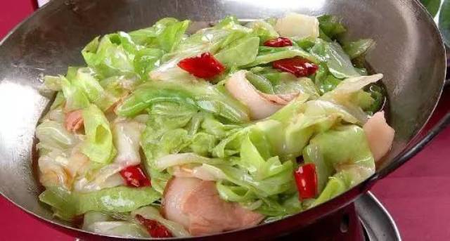 这几道菜极其简单,仅需一种佐料,两三分钟做好,营养丰富美味