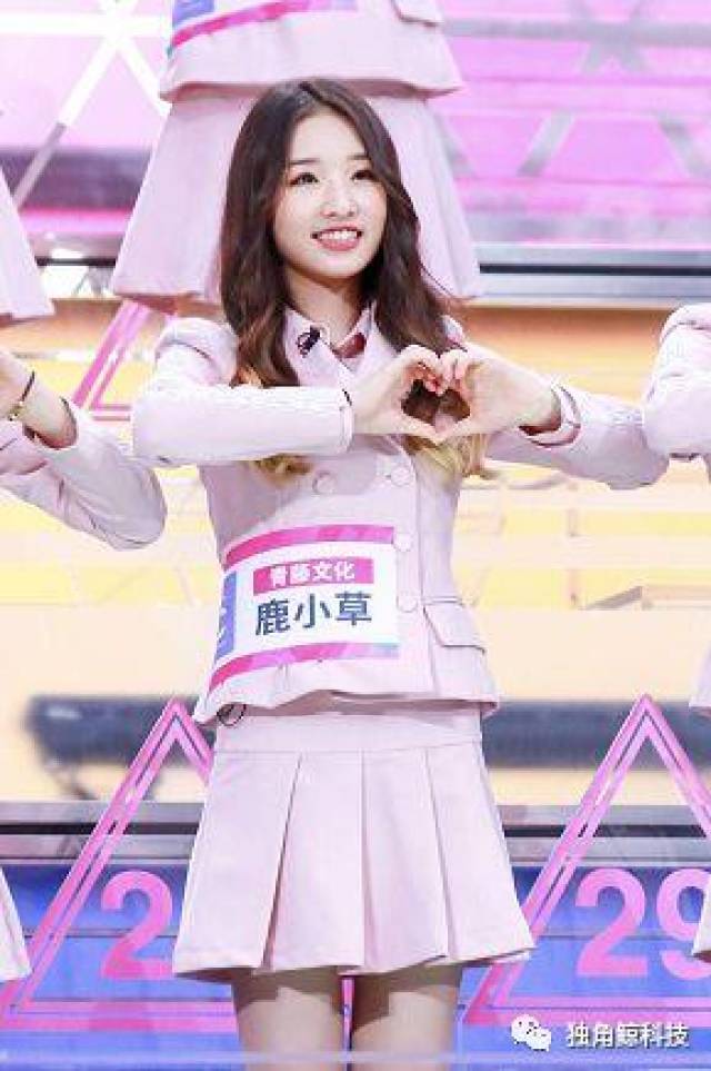 孟美岐为何夺冠?《创造101》女团成员揭秘练习生生活
