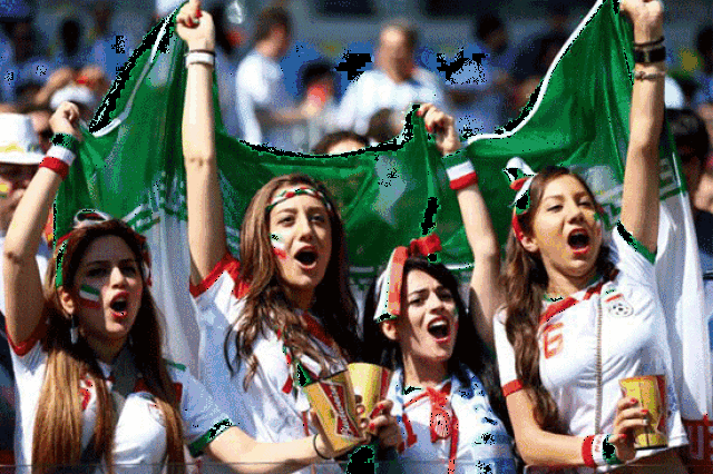 2018届俄罗斯世界杯正酣,小半的真球迷带动大半的伪球迷,几乎疯狂了