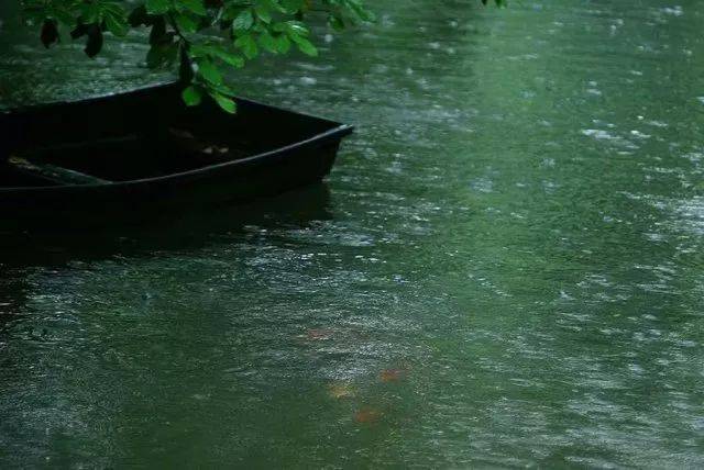 如果心累了,听听这首《微风细雨》