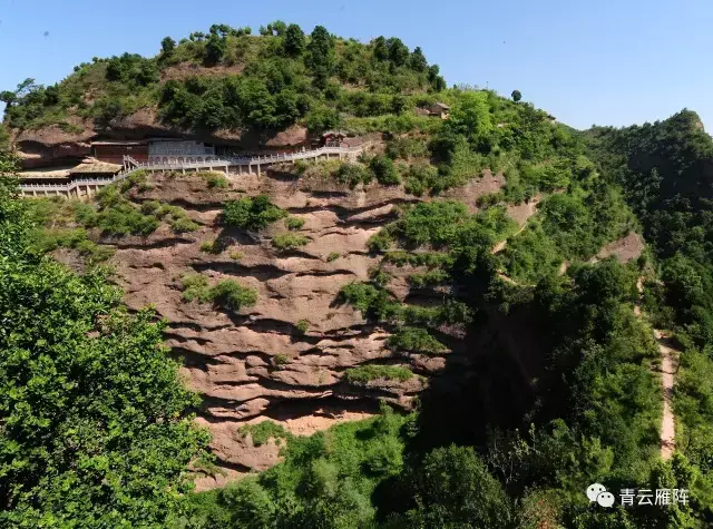 甘肃陇南西和绝妙胜境——八峰崖,奇峰列阵,如串珍珠