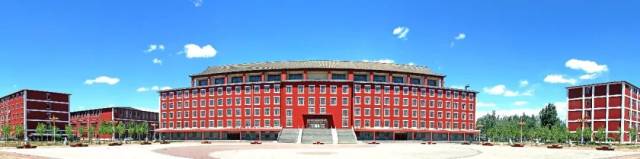 你好,我是华北理工大学轻工学院,这是我的简介,欢迎报考我院!