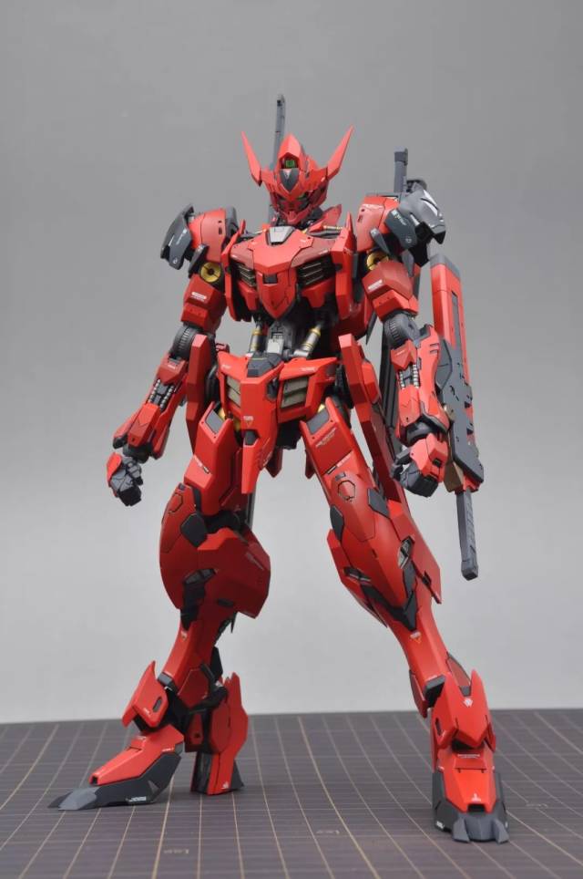【佳作】精品做工,口红巴巴托斯