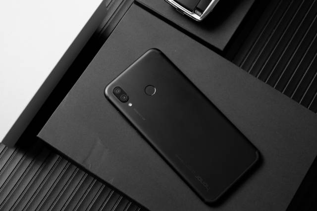 手机turbo是什么意思 38bd1b5cbd224fc1a2cb28b99faef187.jpeg