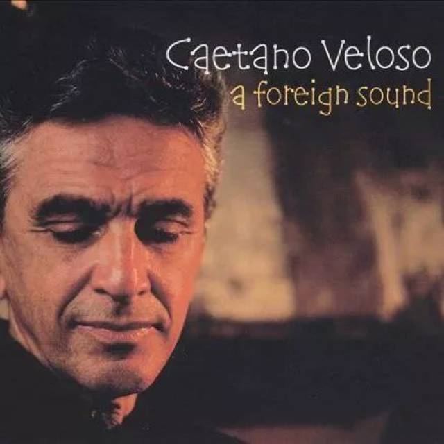 ▼ 凯特诺·维洛索caetano veloso 巴西流行音乐的代表歌手 他曾荣获