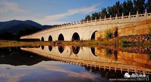 遵化的神奇微信!把手机倒过来看,惊人的一幕会