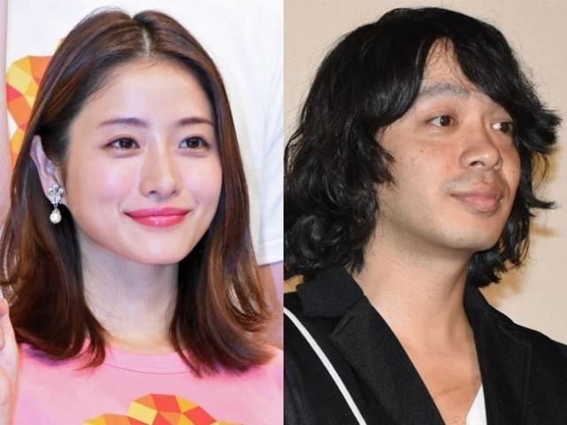 石原里美宣传《高岭之花》 峯田和伸对饰演男友一角"大兴奋"