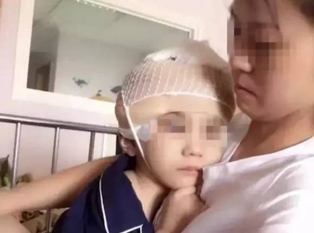 7岁女童离世,生前遭继母百般虐待!图片