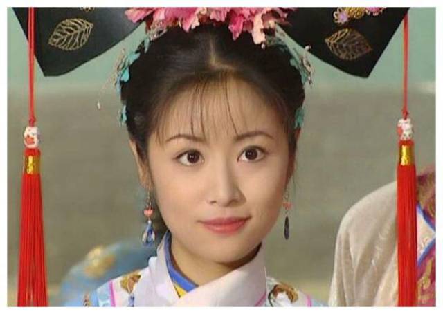 还珠格格:晴儿和紫薇同时嫁尔康,3个原因,注定晴儿只能是小妾