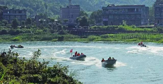 平阳四套班子领导一同来到这个村,发生了什么?