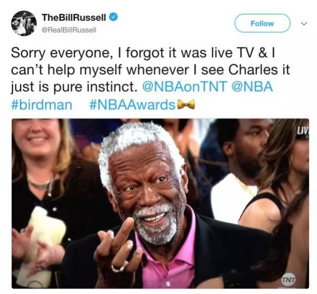 米切尔再回击,老爷子比中指!nba颁奖礼这些看点你留意了吗?