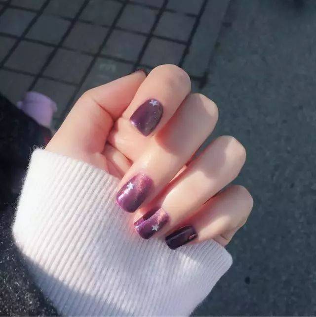 look|纯色系清新美甲图片参考,让美多一点点精致感!