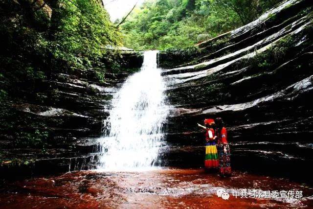 三岔河景区位于贵州省习水县东北部边缘,习水河上游,是贵州高原北坡