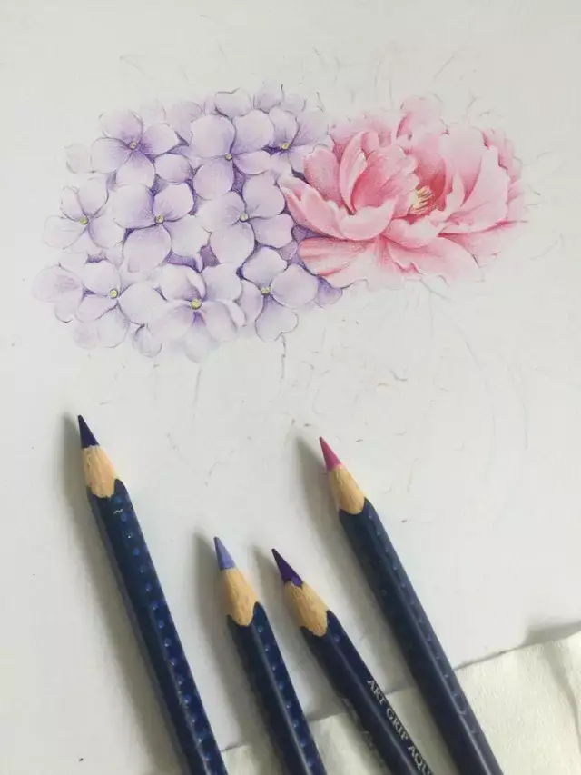 彩铅课堂183|手把手教你画一个冰淇淋鲜花花束,超美