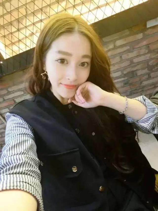 浙江工业大学13财务管理专业,来自温州苍南的摩羯座女孩.
