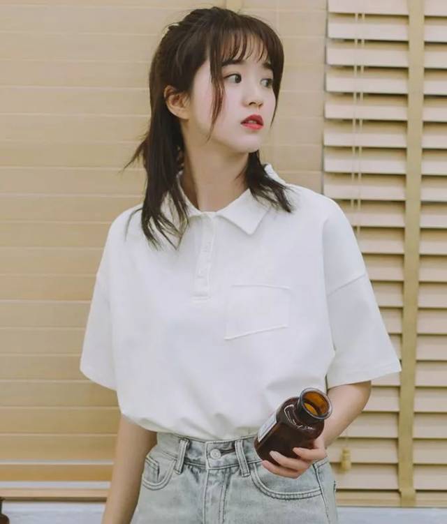 dk尤物宽松短袖t恤 参考价:￥75 ▼ 这套搭配饭团大概已经推过很多次