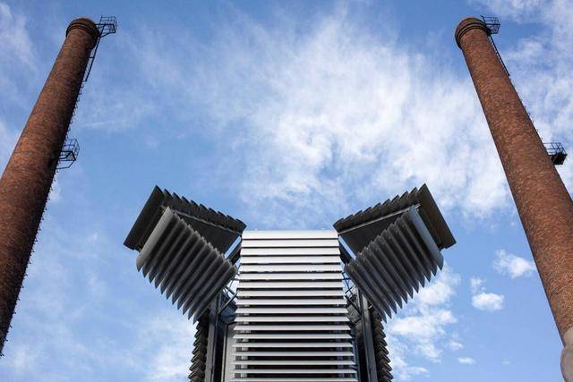 "雾霾净化塔"(smog free tower)图片来源:艺术家