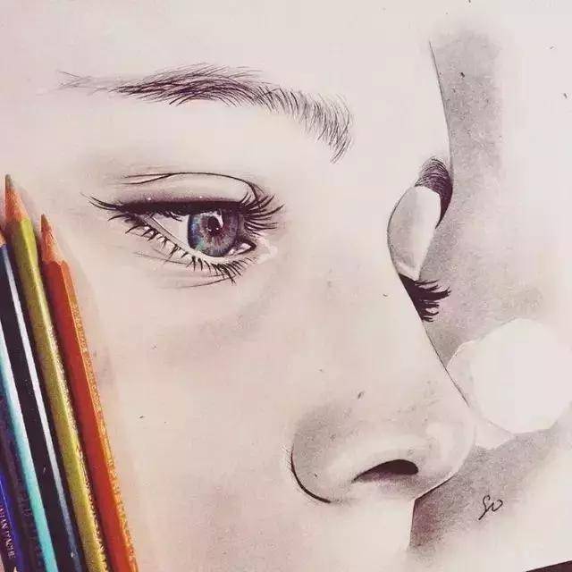 素描流泪眼睛的简笔画