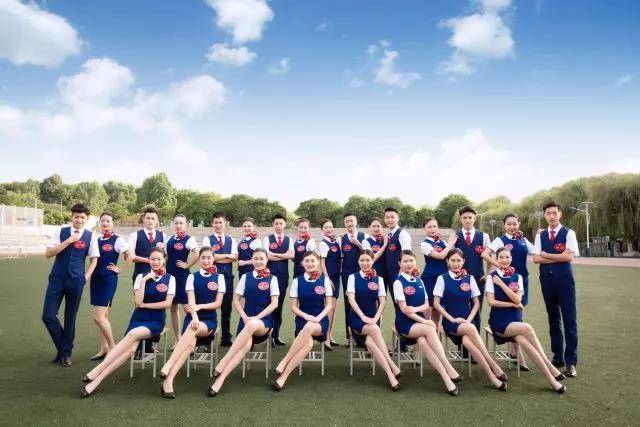 因为我还未成形,所以我什么都行——西安翻译学院空乘