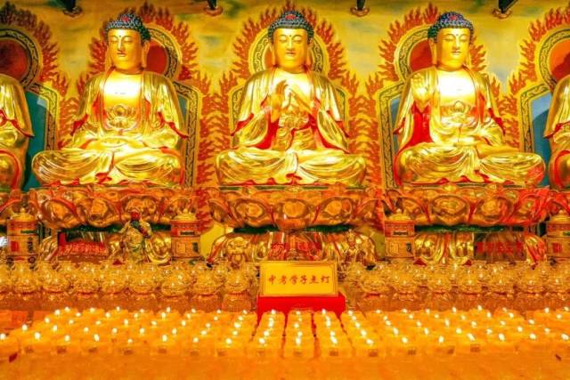 [影像]千佛堂2018中考学子点灯祈福法会圆满(第3天)