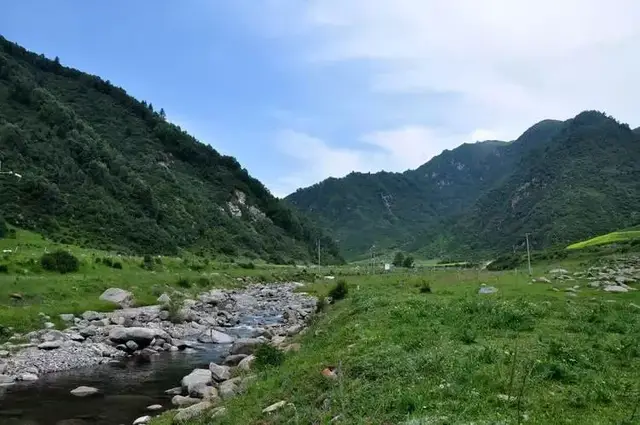 湟中县,隶属于青海省西宁市 属高原大陆性气候 全县总面积2700平方