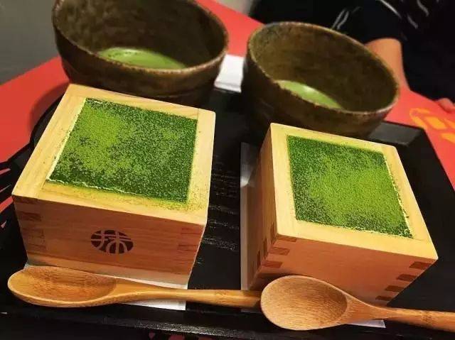 maccha house 抹茶馆算是抹茶文化的逆输入店,以抹茶闻名的日本引入