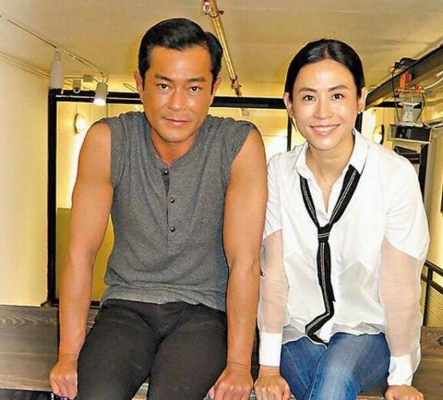 杨过和小龙女的故事却是长久未变,新戏萱萱被古天乐粗暴对待