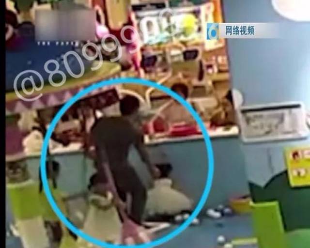 孩子爆发“战争” 家长如何处置