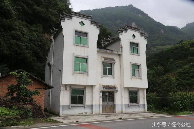 湖北秭归:乡村农房,有一种美叫马头墙,防火防风让山水生辉