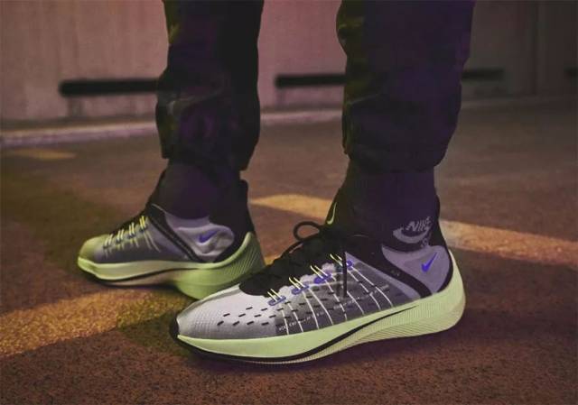 半透明鞋面   react 缓震!nike exp-x14 即将引领一番新潮流!