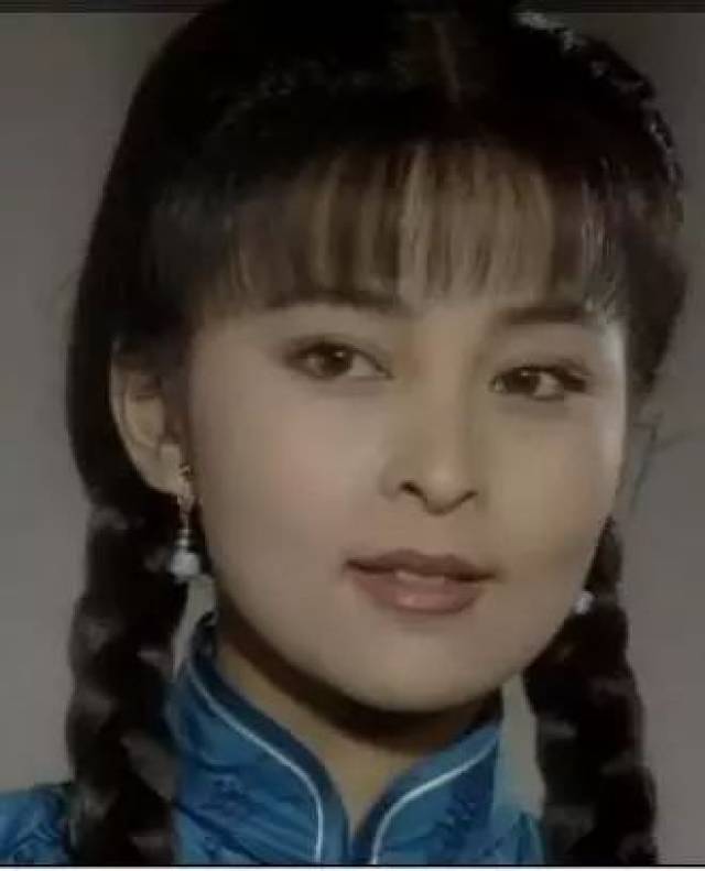 她与蒋勤勤并称“最美琼瑶女郎”，13年婚姻惨淡收尾，她以不老容颜重新出发!