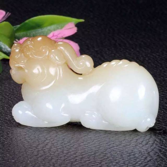 1,貔貅的 嘴巴和眼睛不能随便碰,尤其不能给外人碰,会严重影响貔貅叼