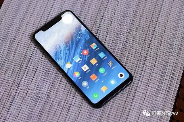 小米8预售量破200万,加价200元立马现货!