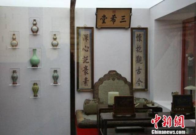 图为养心殿三希堂的实景展陈处. 赵晓 摄