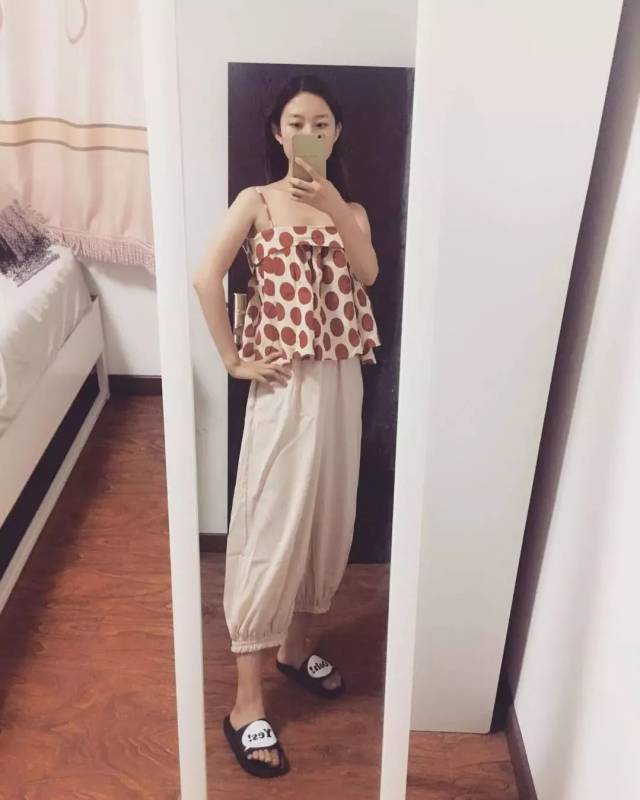 明天穿什么 | 对镜自拍,记录近期九套穿搭(二)