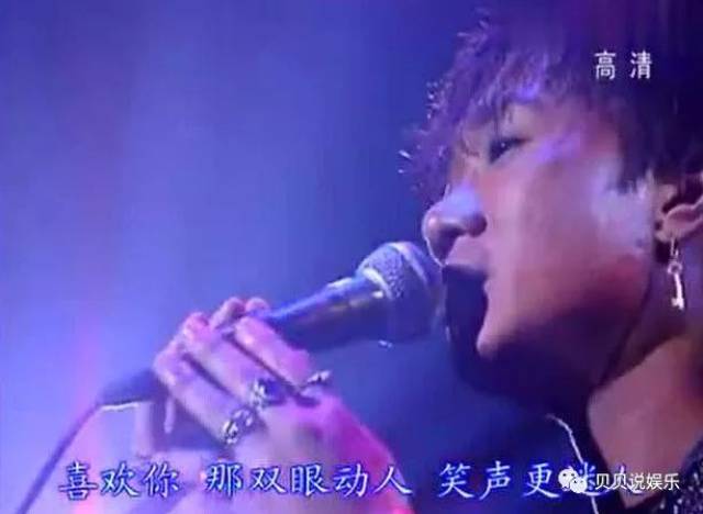 就是喜欢你歌曲演唱 4df174089c0b4eae9743290c0c1997bc.jpeg