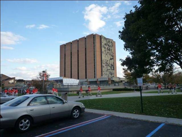 1. 博林格林州立大学 bowling green state university