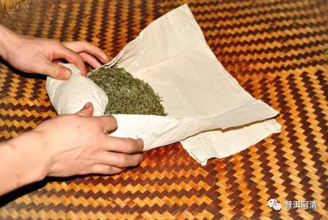 普洱阿清 | 三起三落,解密黄茶闷黄工艺