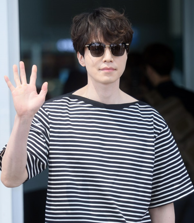 裴秀智李栋旭4个月恋爱分手 两人似貌合神离为