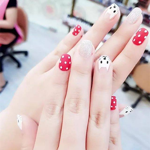 “网红”波点美甲,我每一款都想做!!!