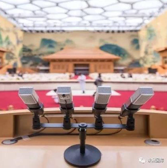 辣眼睛世界杯开幕式致辞话筒很抢镜如何妥善设置致辞话筒