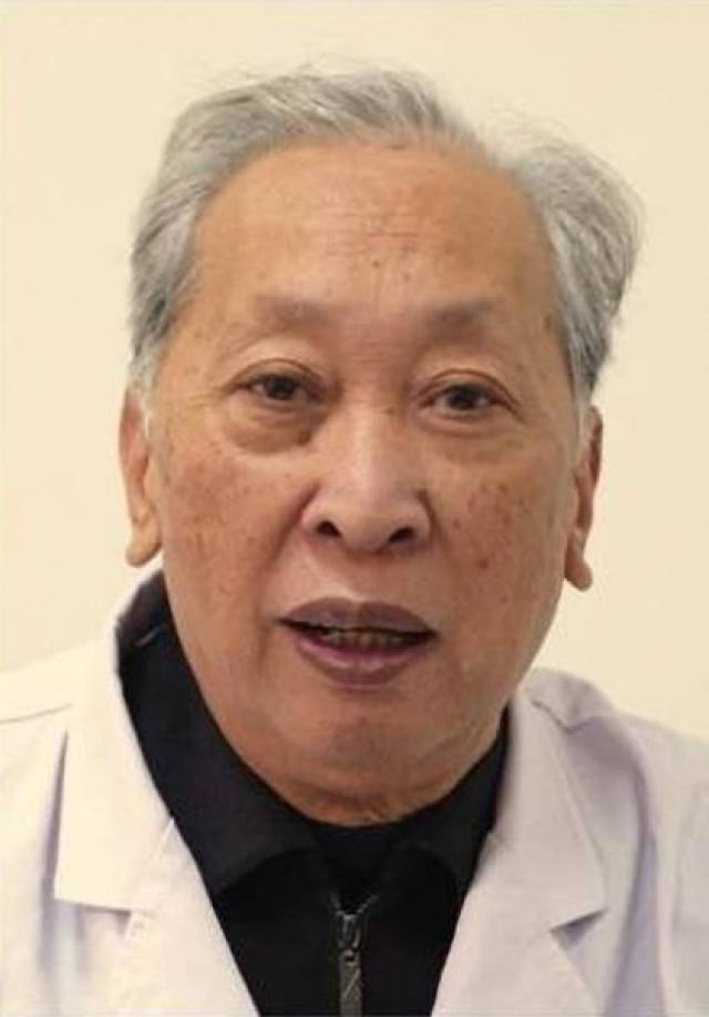 伍炳彩等八位国家级、省级名中医齐助阵