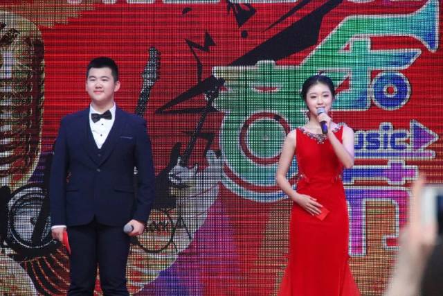 川北大木偶、川剧变脸、民乐团、说唱…南高W