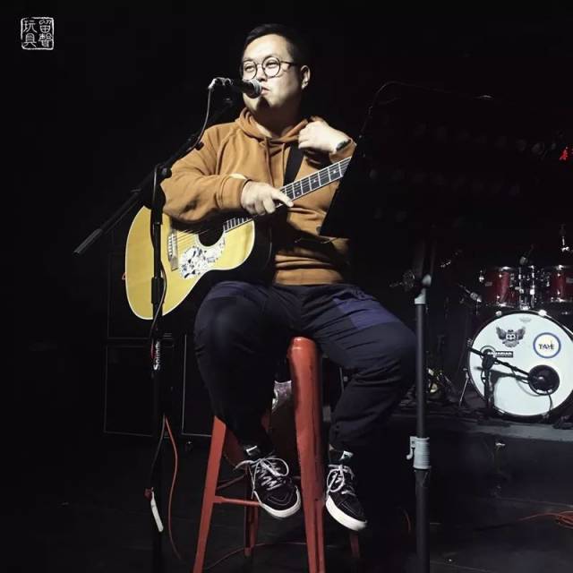 【视频】80后济宁民谣歌手"留声玩具"蒋健:民谣很富,它带着我追风逐梦