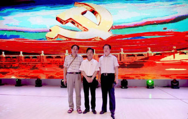 【李鸿印随笔 贠恩凤"七一"带病在合阳献歌颂党恩