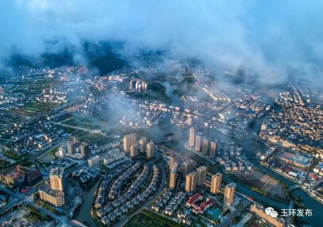 楚门:高质量建设现代化新型小城市